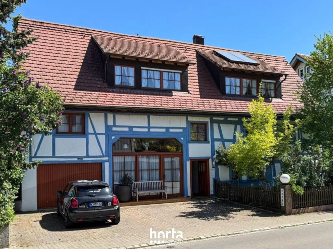 Straßenansicht