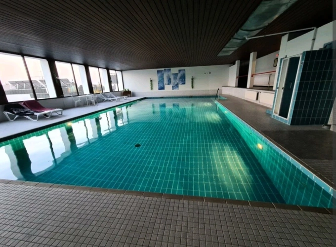 Hallenbad