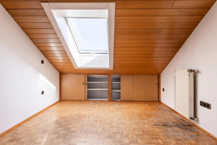 Kinder-/Gästezimmer