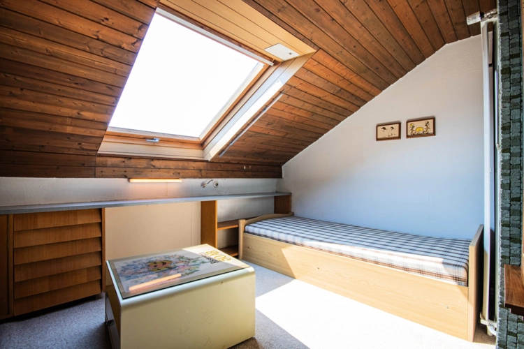 Kinder-/Gästezimmer