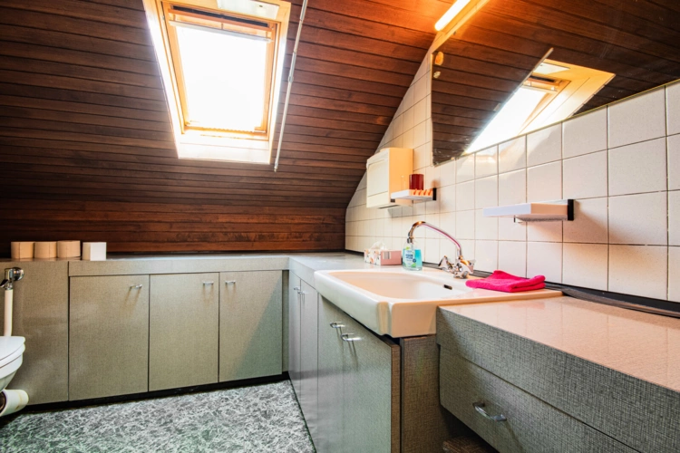 Badezimmer DG