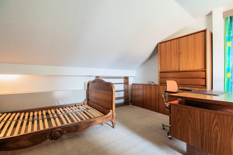 Kinder-/Gästezimmer