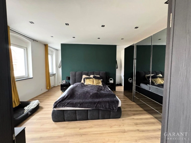 Schlafzimmer Eltern