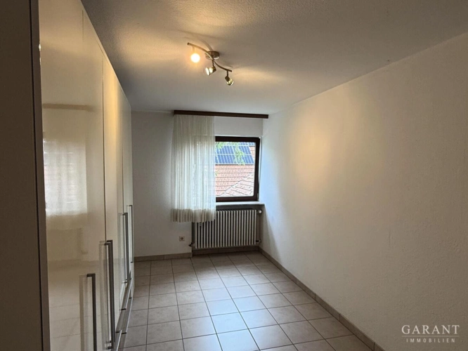 Zimmer 3 Souterrain