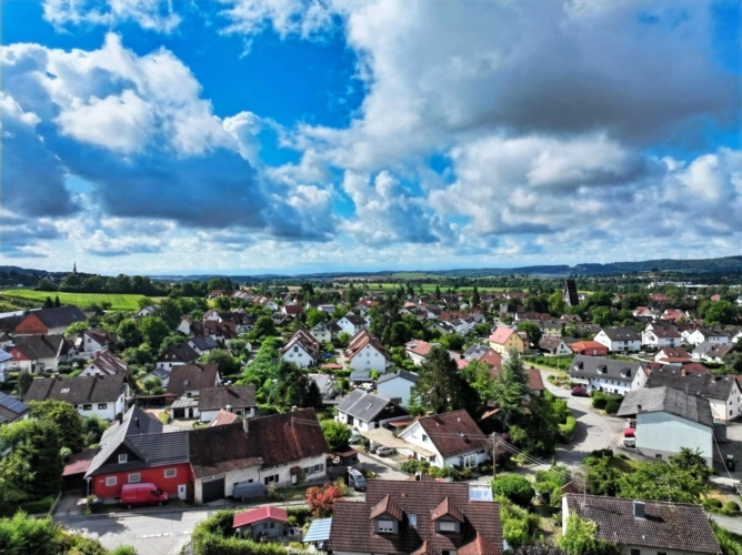 Genießen Sie die Alpensicht