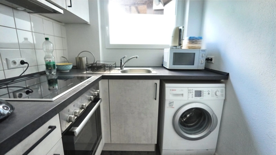 Praktische Küche der 2 ten Wohnung