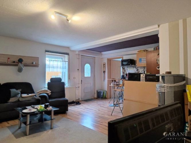 Einliegerwohnung offener Wohn-Essbereich