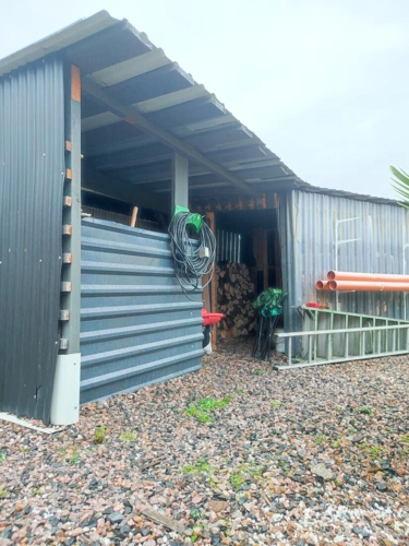 Unterstellplatz Brennholz