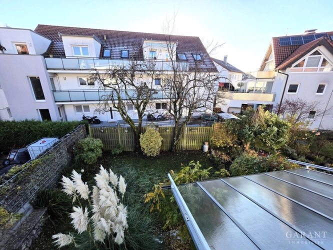 Blick vom OG in den Garten