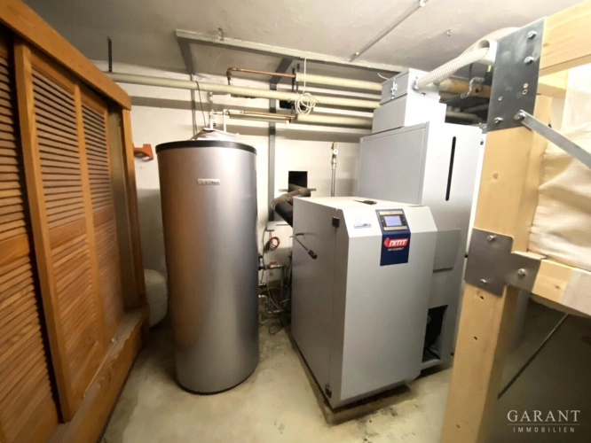 Blick auf die Pelletheizanlage