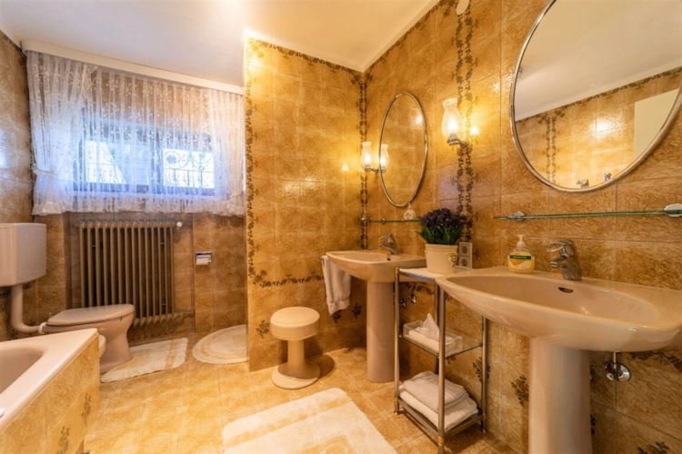 17-Badezimmer