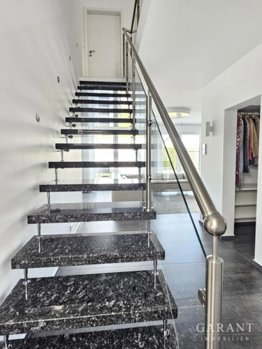 moderne Treppe