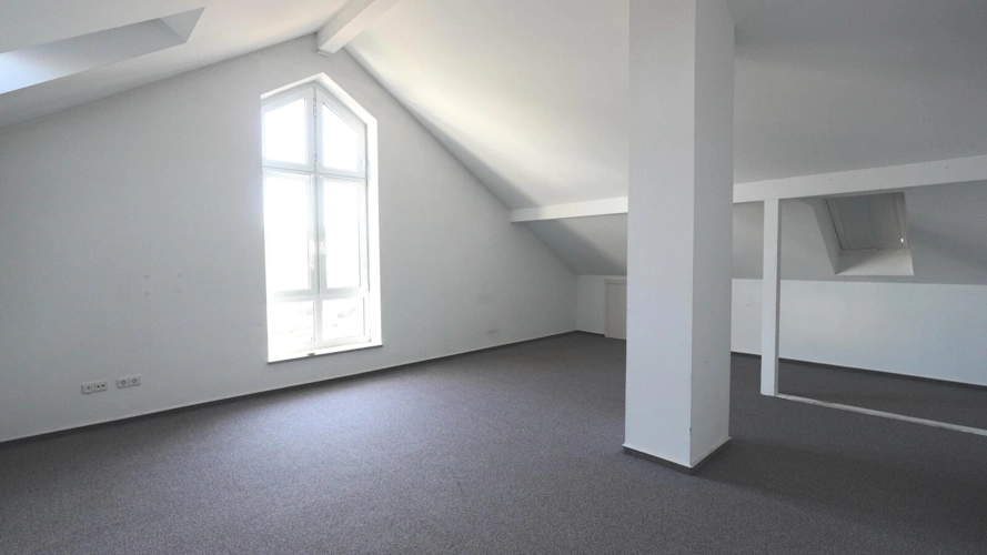 Dachgeschoss Wohnraum