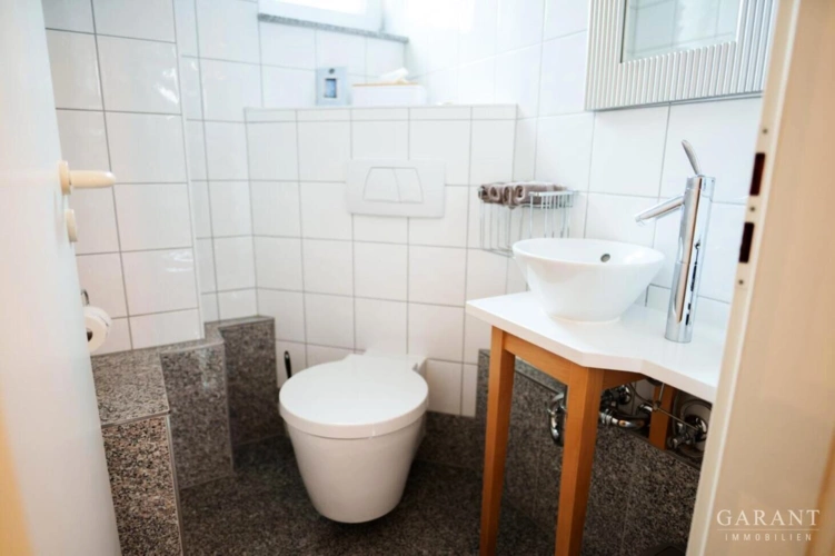 Damen und Herren WC