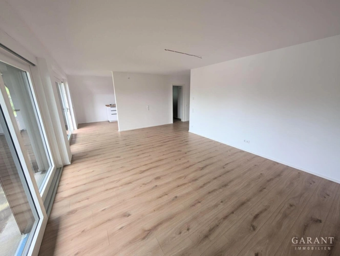 Wohn- Esszimmer B2