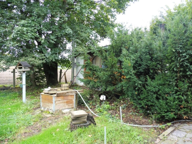 07-Brunnen-mit-Pavillon