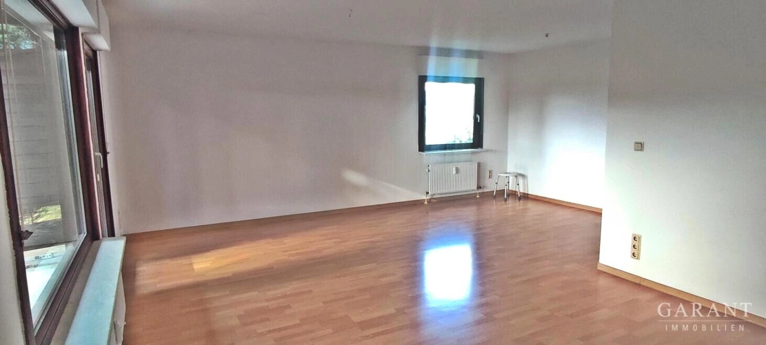 Wohnzimmer mit Essecke