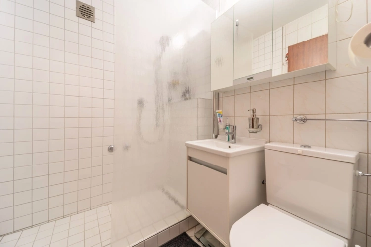 Bad mit Walk in Dusche