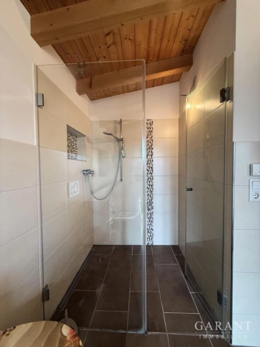 Dusche im DG