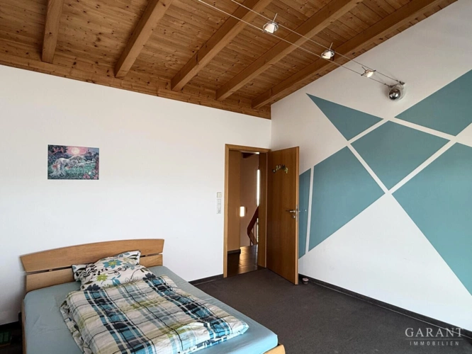 Kinder-/Gästezimmer
