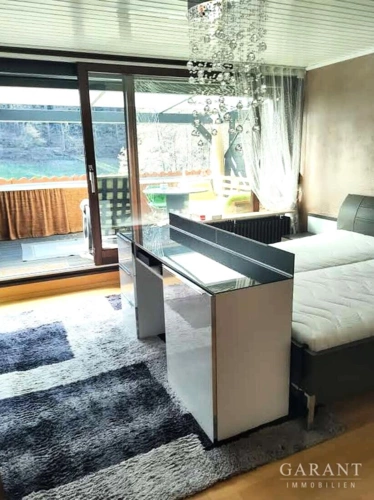 Schlafzimmer mit Balkon