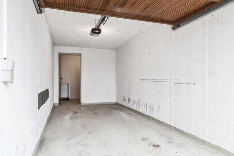 Garage von innen